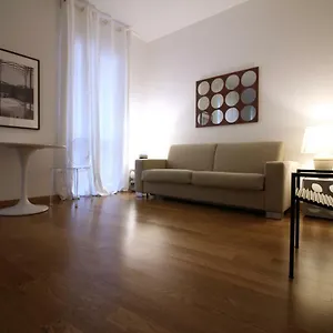  Апартаменты Brera - Fiori Chiari Charme Италия